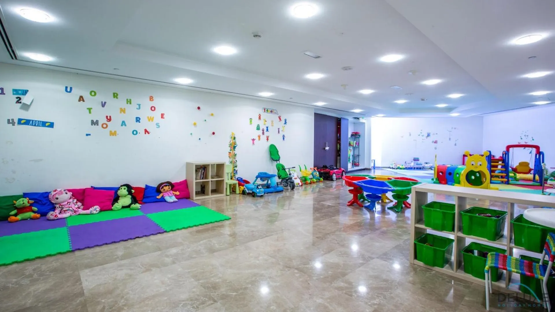 Grand Studio At Sky Gardens Difc By Deluxe Holiday Homes دبي 0*,