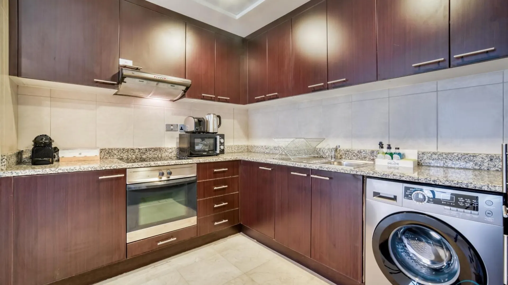Grand Studio At Sky Gardens Difc By Deluxe Holiday Homes دبي 0*,  الإمارات العربية المتحدة